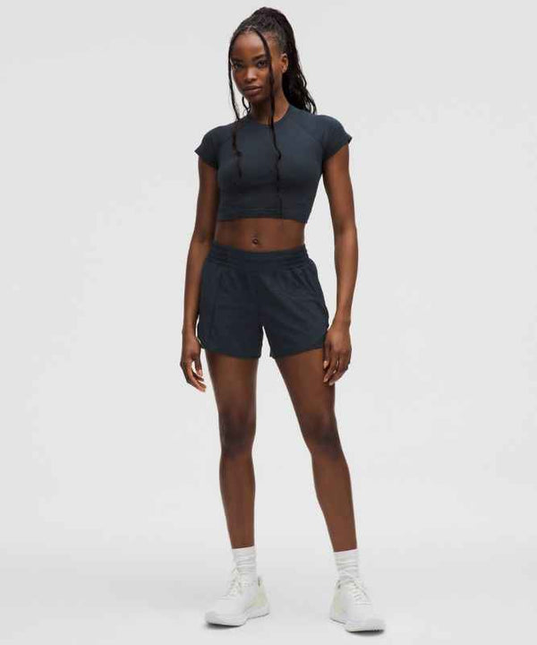 Short lululemon Hotty Hot doublé taille haute 10 cm